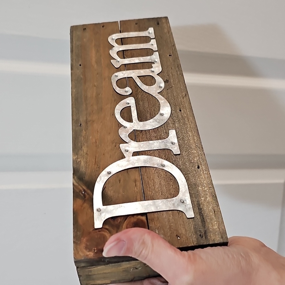 Rustic "Dream" Wall Decor Sign - Picture 12 of 13